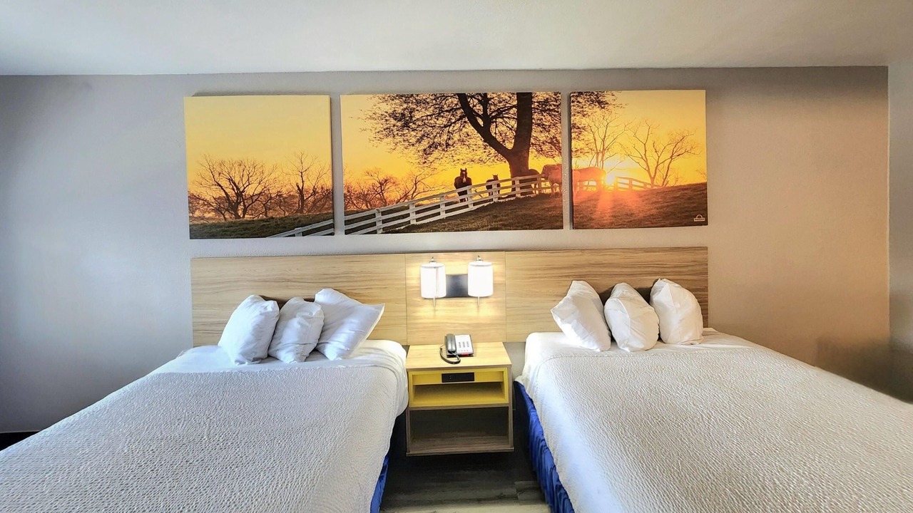 Photo of Bedroom in Brookhollow