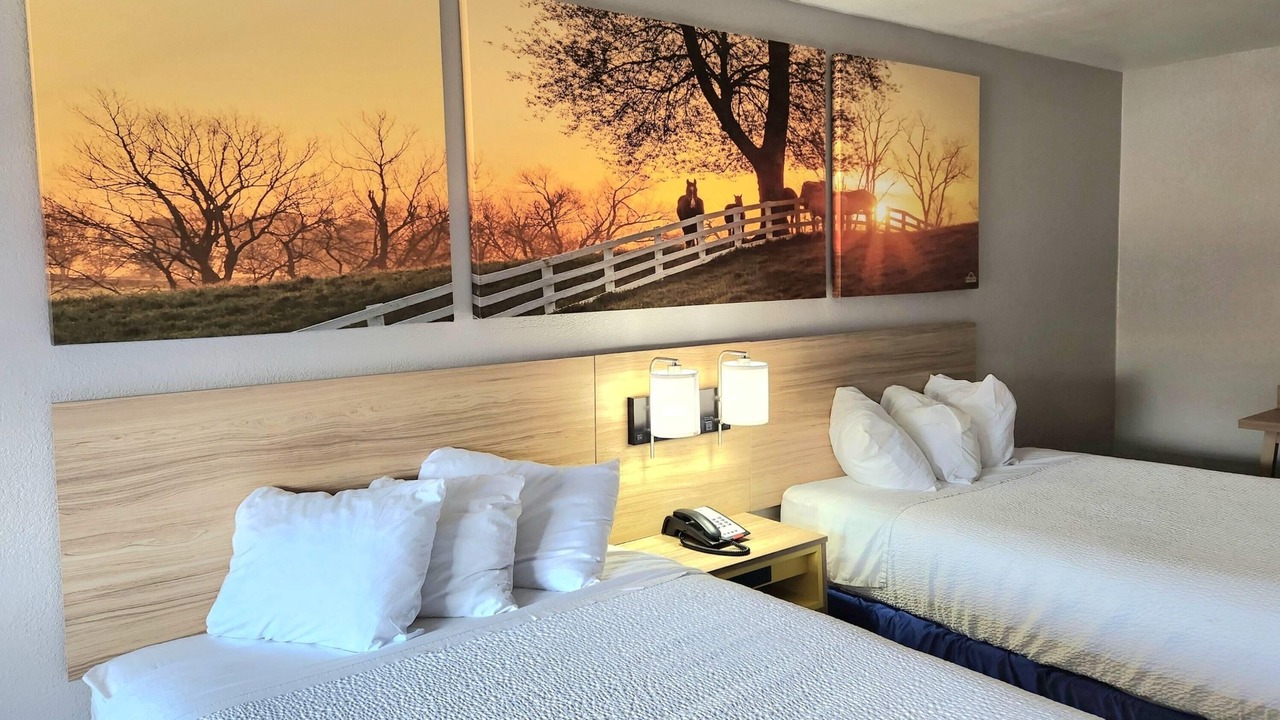 Photo of Bedroom in Brookhollow