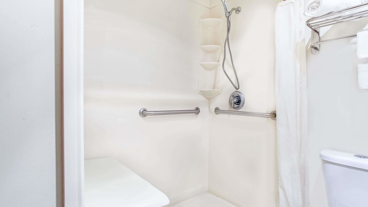 Photo of Bathroom in Atchison