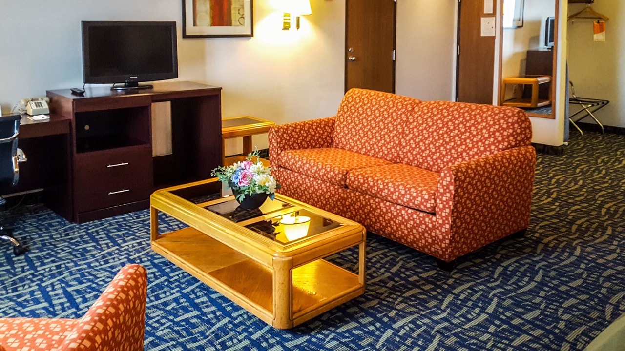 Photo of Others in Ozark