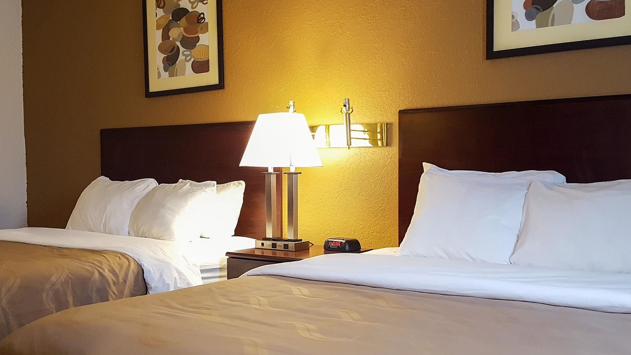 Photo of Bedroom in Ozark