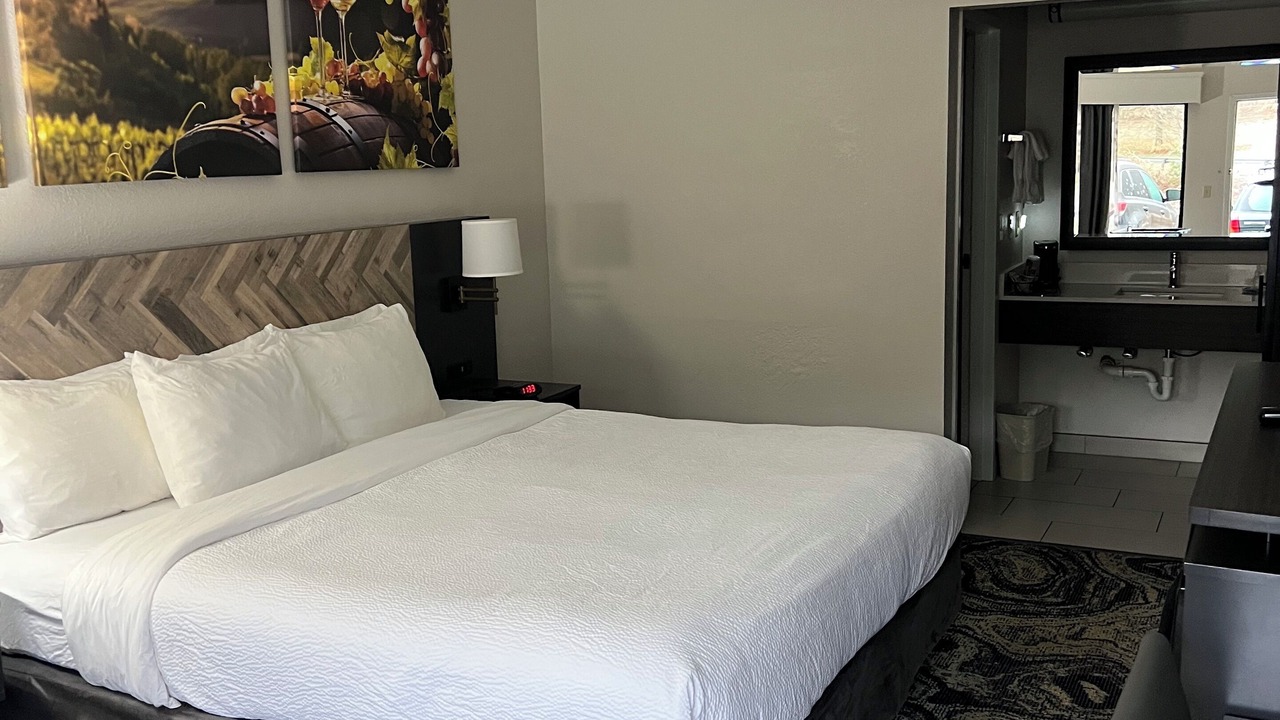 Photo of Bedroom in Asheville