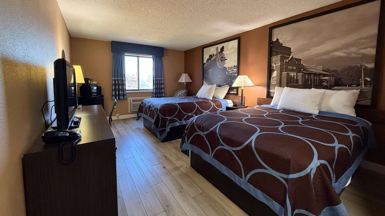 Photo of Bedroom in Hutchinson