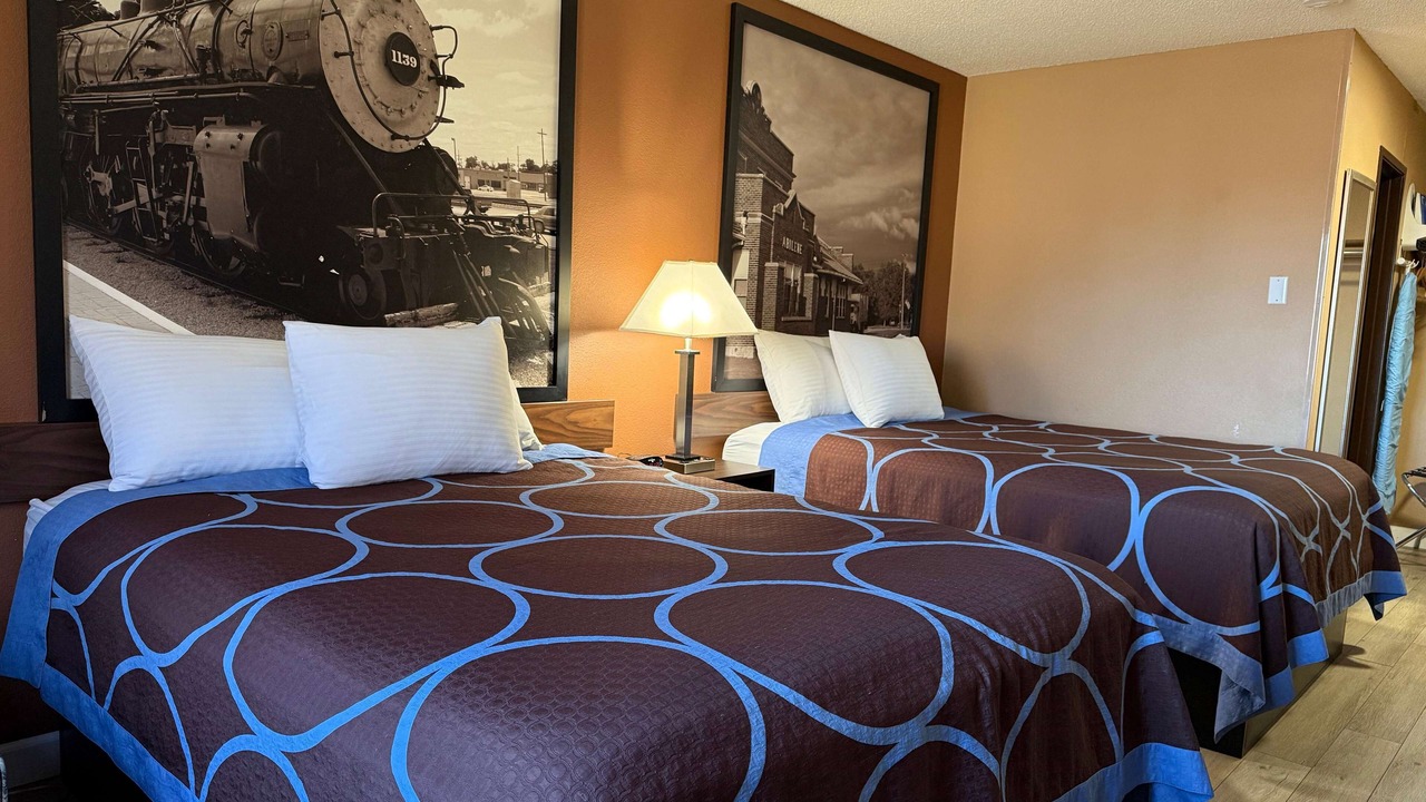 Photo of Bedroom in Hutchinson
