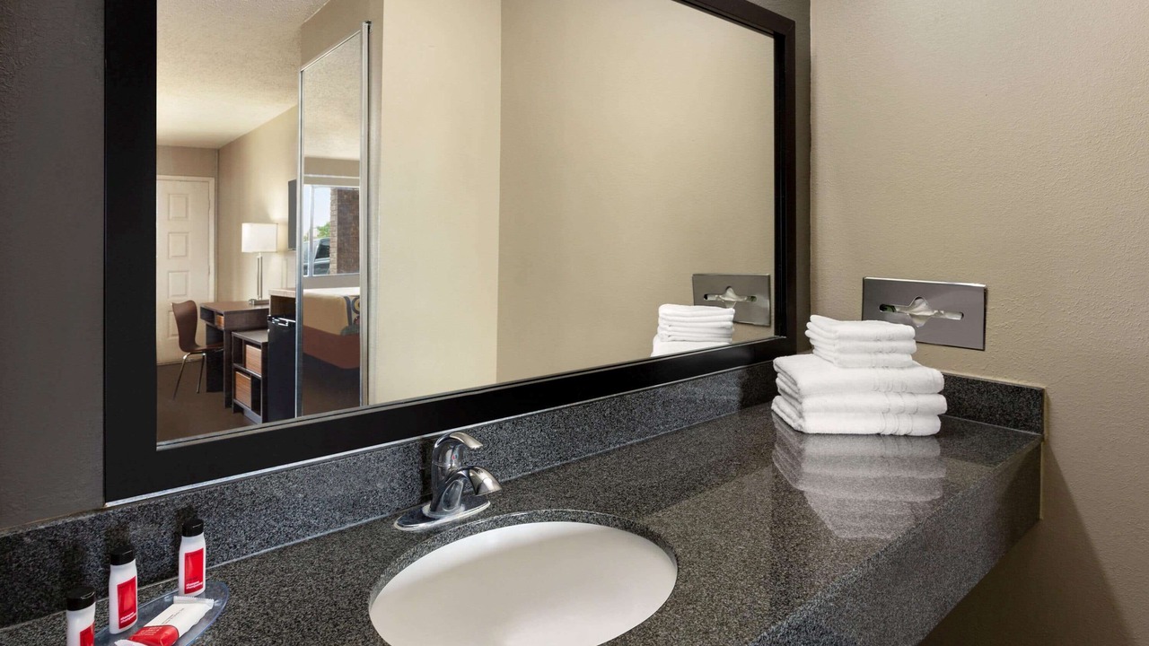 Photo of Bathroom in Universal City