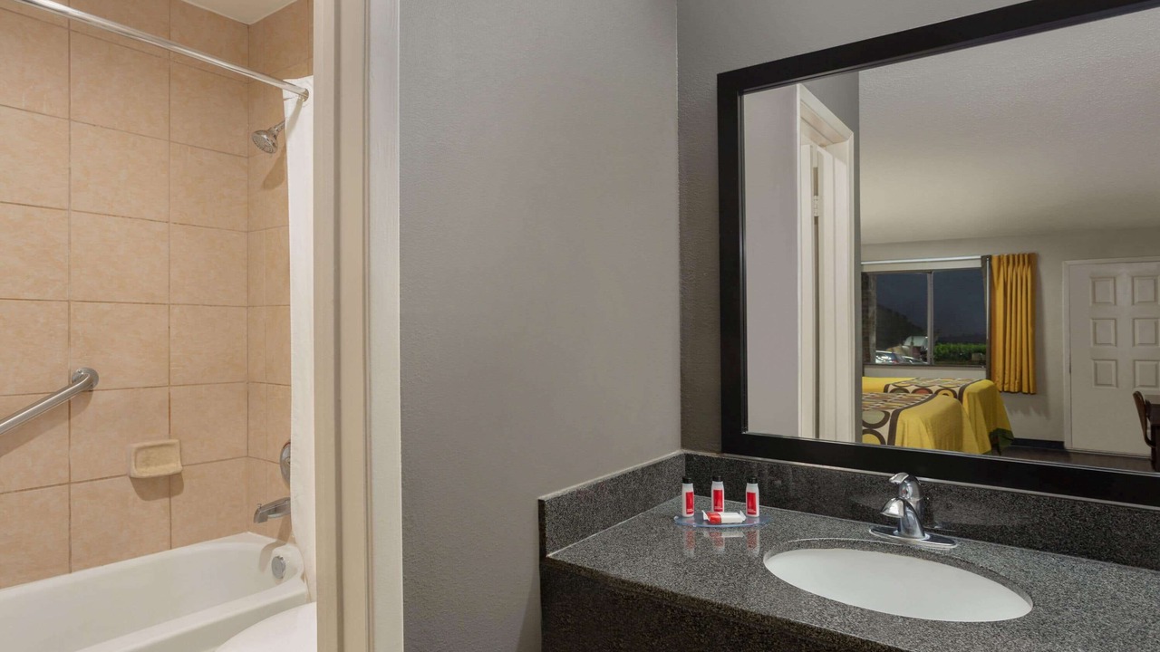Photo of Bathroom in Universal City