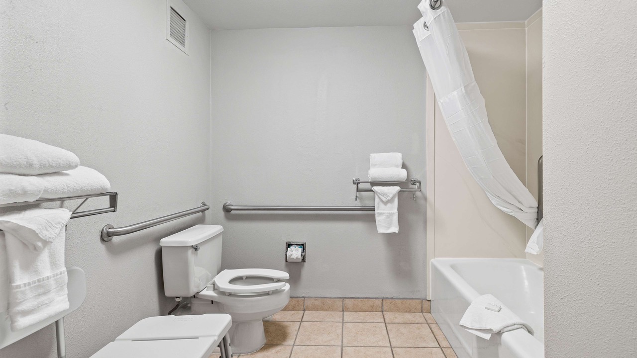 Photo of Bathroom in Orchard District