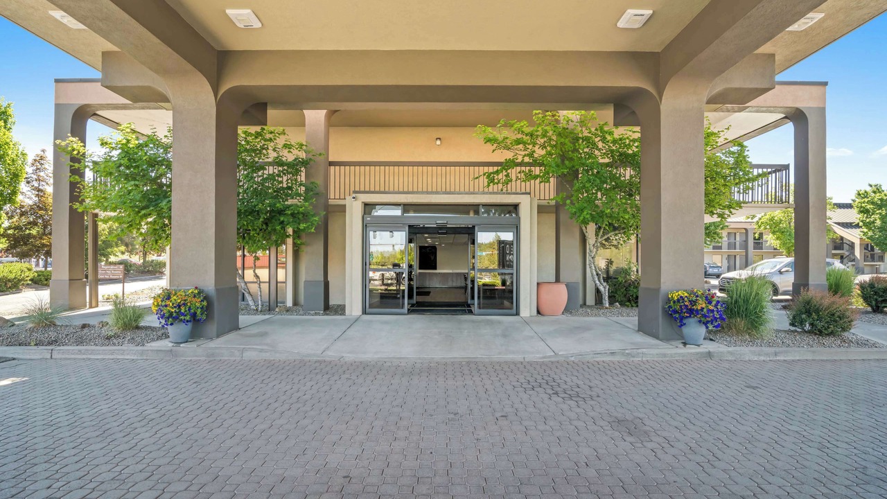 Photo of Outdoor in Orchard District