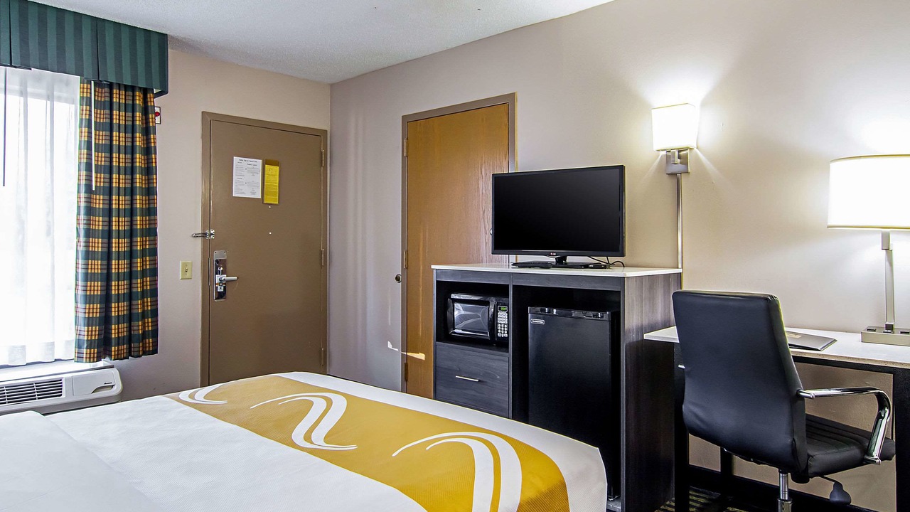 Photo of Bedroom in Savannah