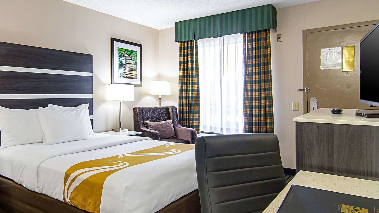 Photo of Bedroom in Savannah