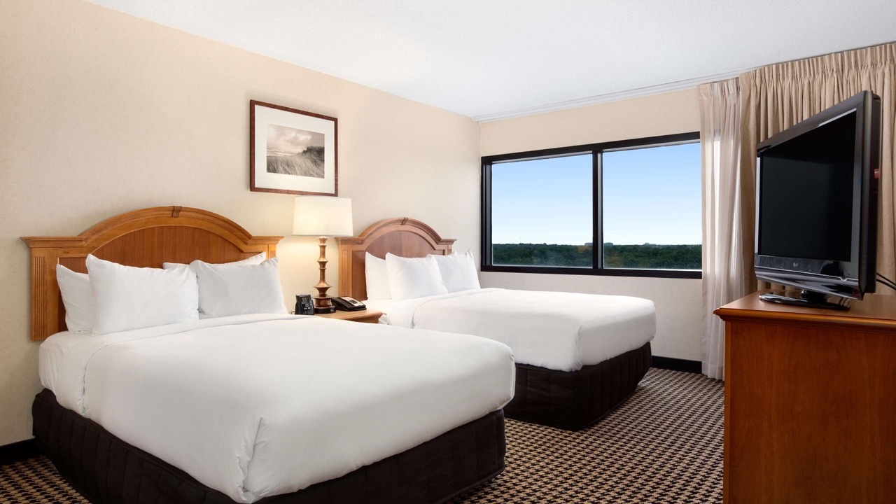 Photo of Bedroom in Oakbrook Terrace