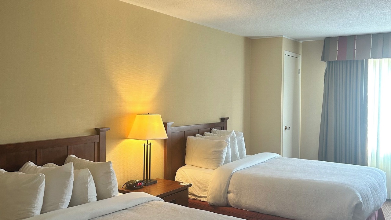Photo of Bedroom in Queens Square