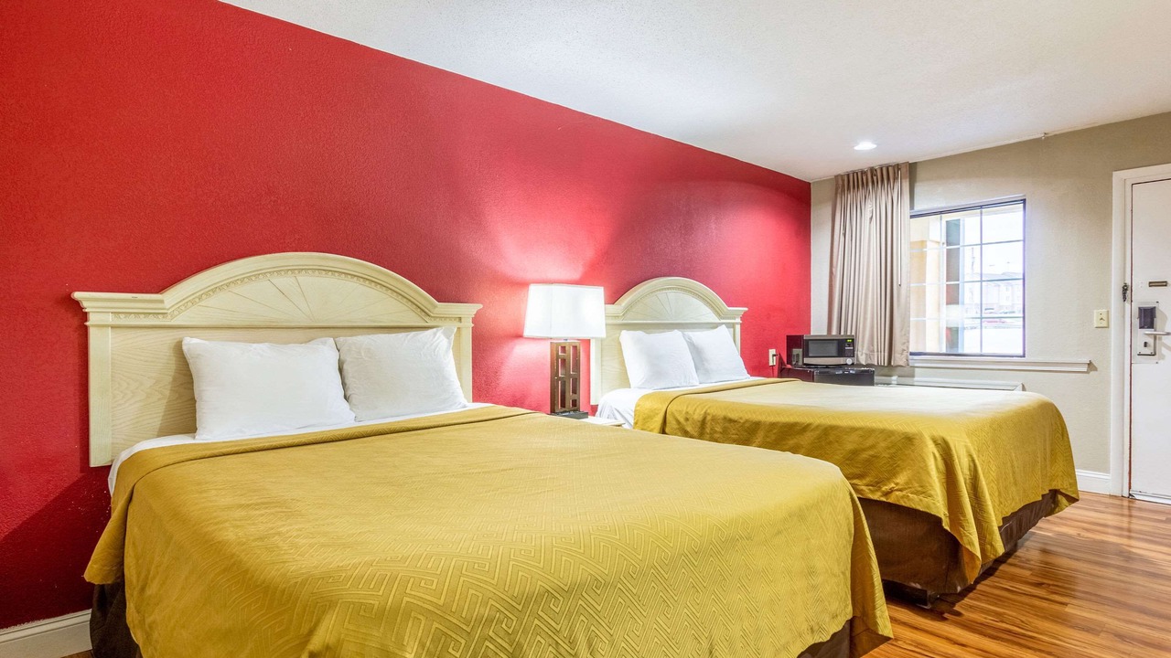Photo of Bedroom in Berea
