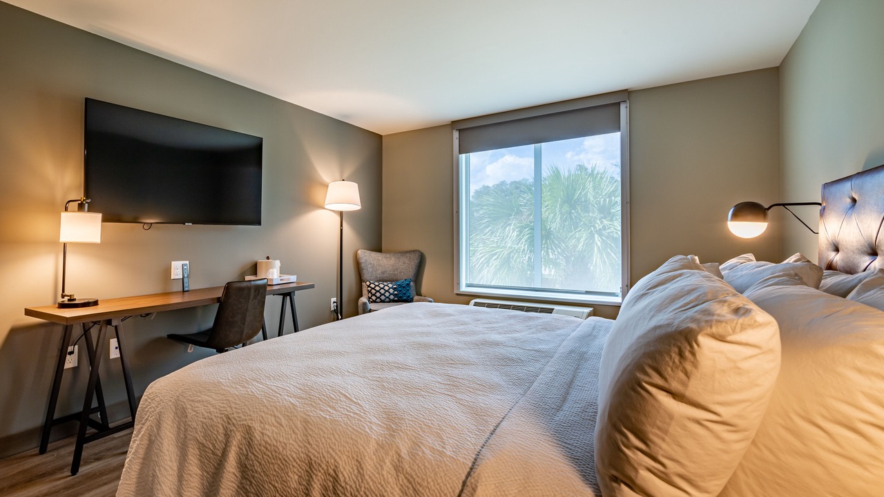 Photo of Bedroom in Dock Junction