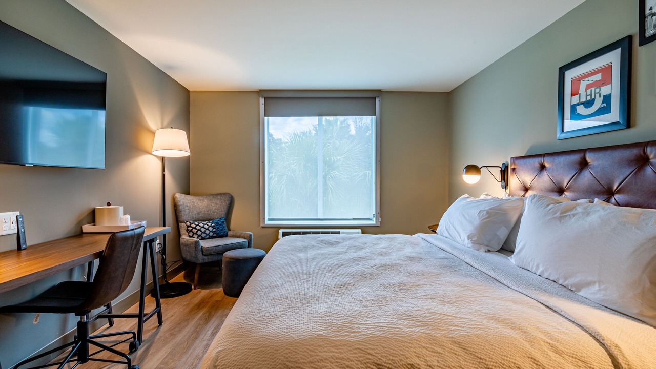 Photo of Bedroom in Dock Junction