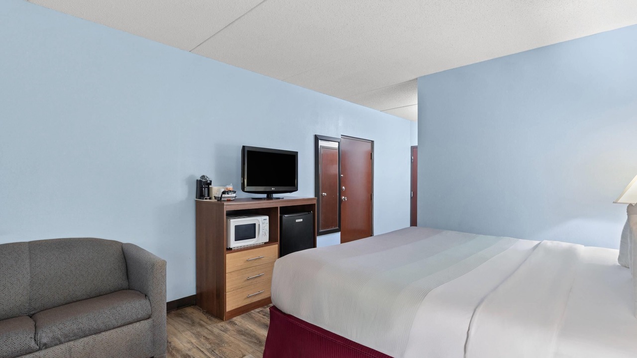 Photo of Bedroom in Lupton City