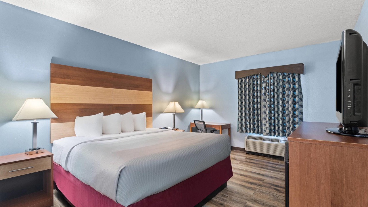 Photo of Bedroom in Lupton City