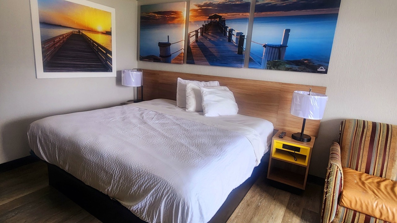 Photo of Bedroom in Washington