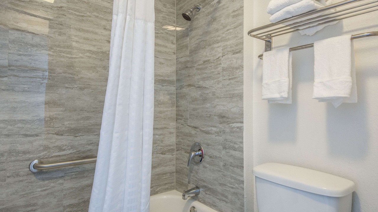 Photo of Bathroom in Gulf Highlands