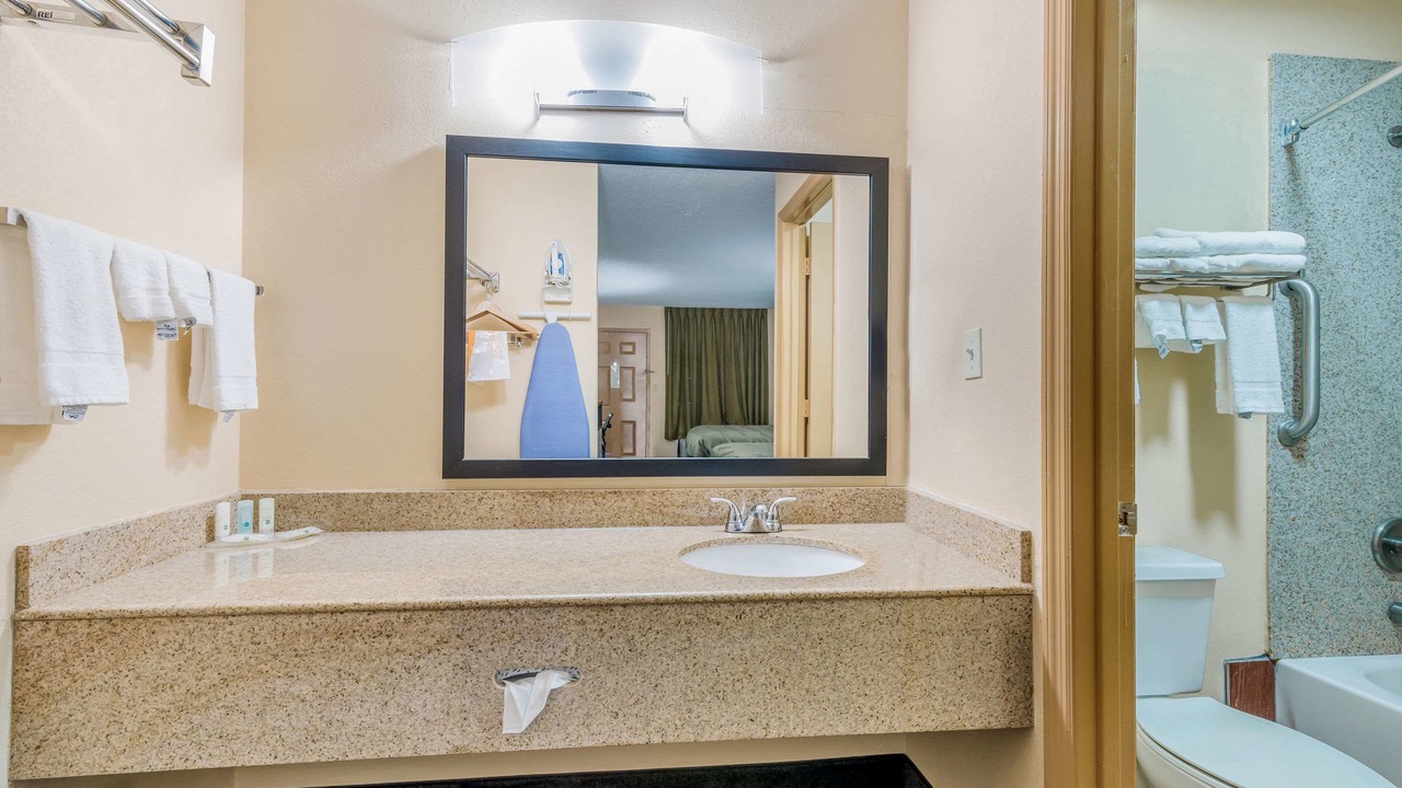 Photo of Bathroom in Cullman