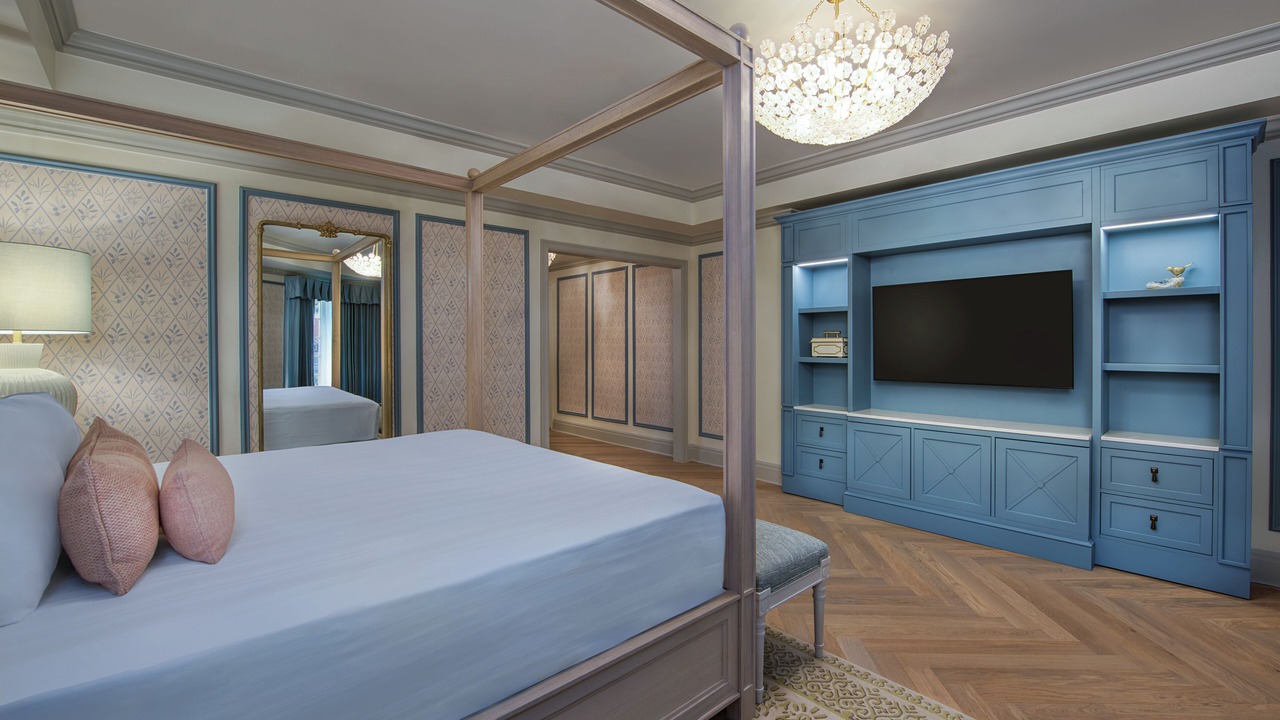 Photo of Bedroom in Bay Lake