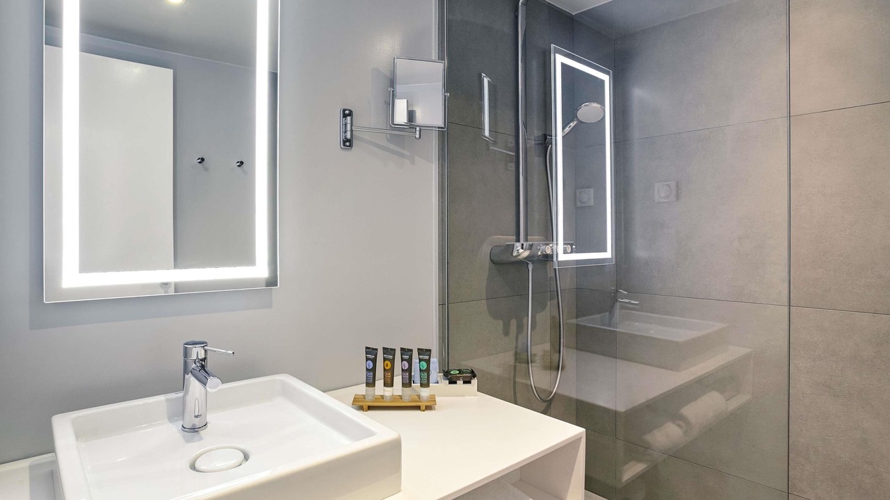 Photo of Others in Nice