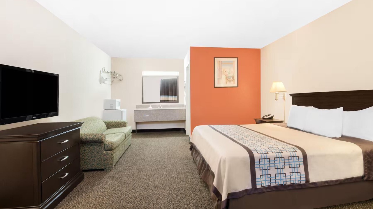 Photo of Bedroom in Hobbs