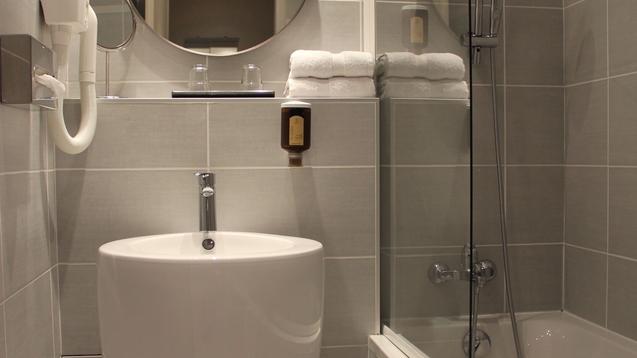 Photo of Bathroom in Toulon