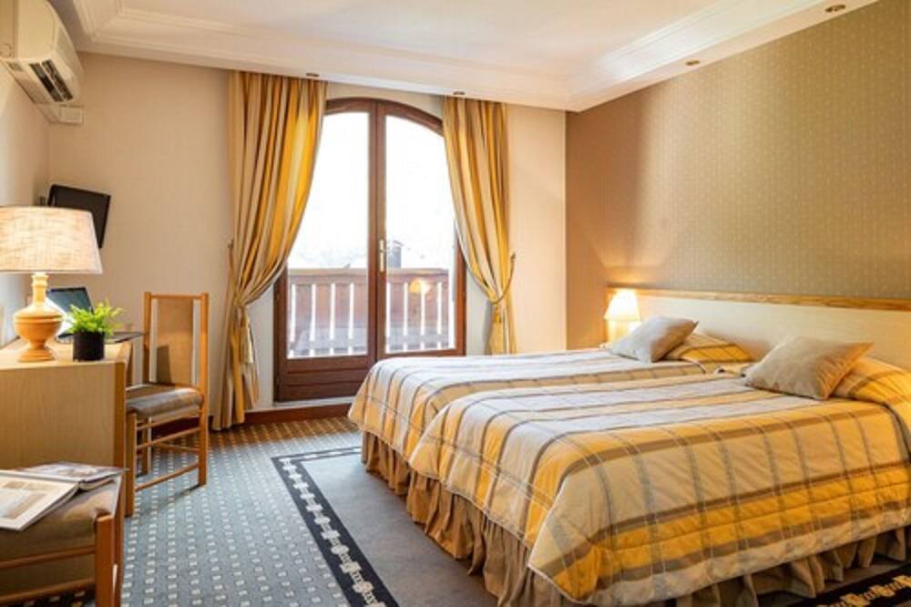 Photo of Bedroom in Albertville