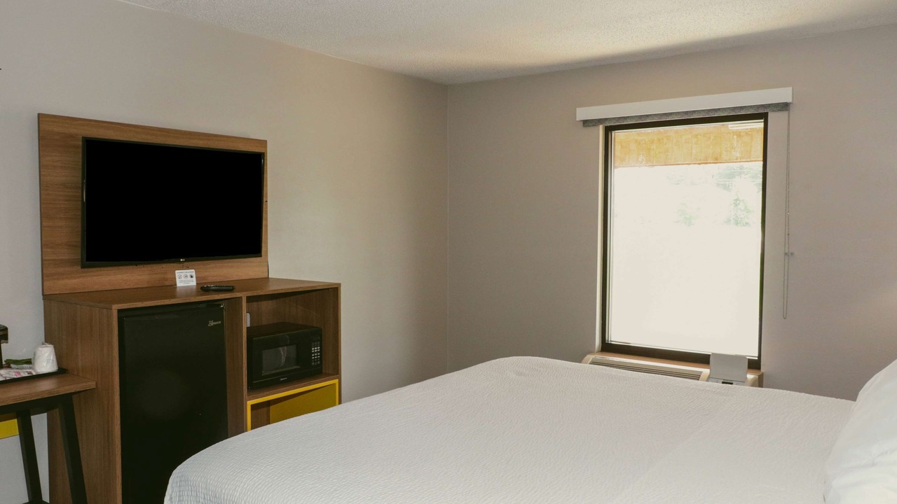 Photo of Bedroom in Farmville