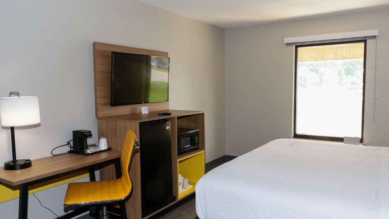 Photo of Bedroom in Farmville