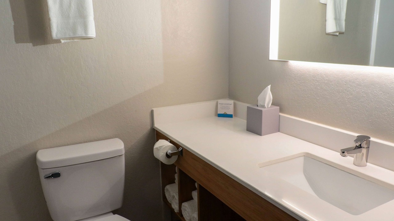 Photo of Bathroom in Farmville
