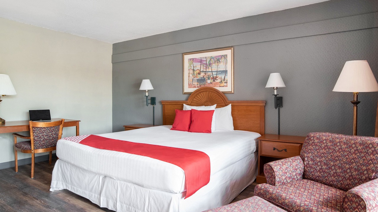 Photo of Bedroom in Silver Springs
