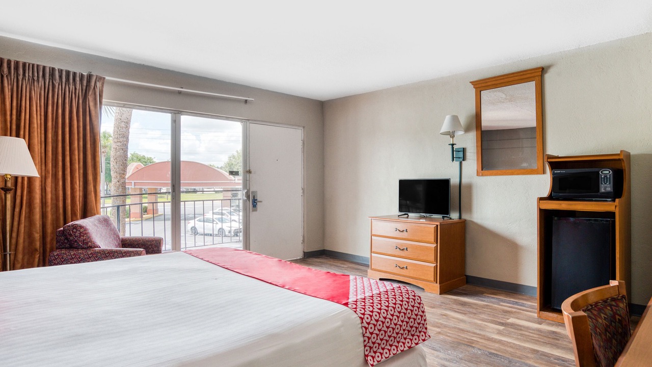 Photo of Bedroom in Silver Springs