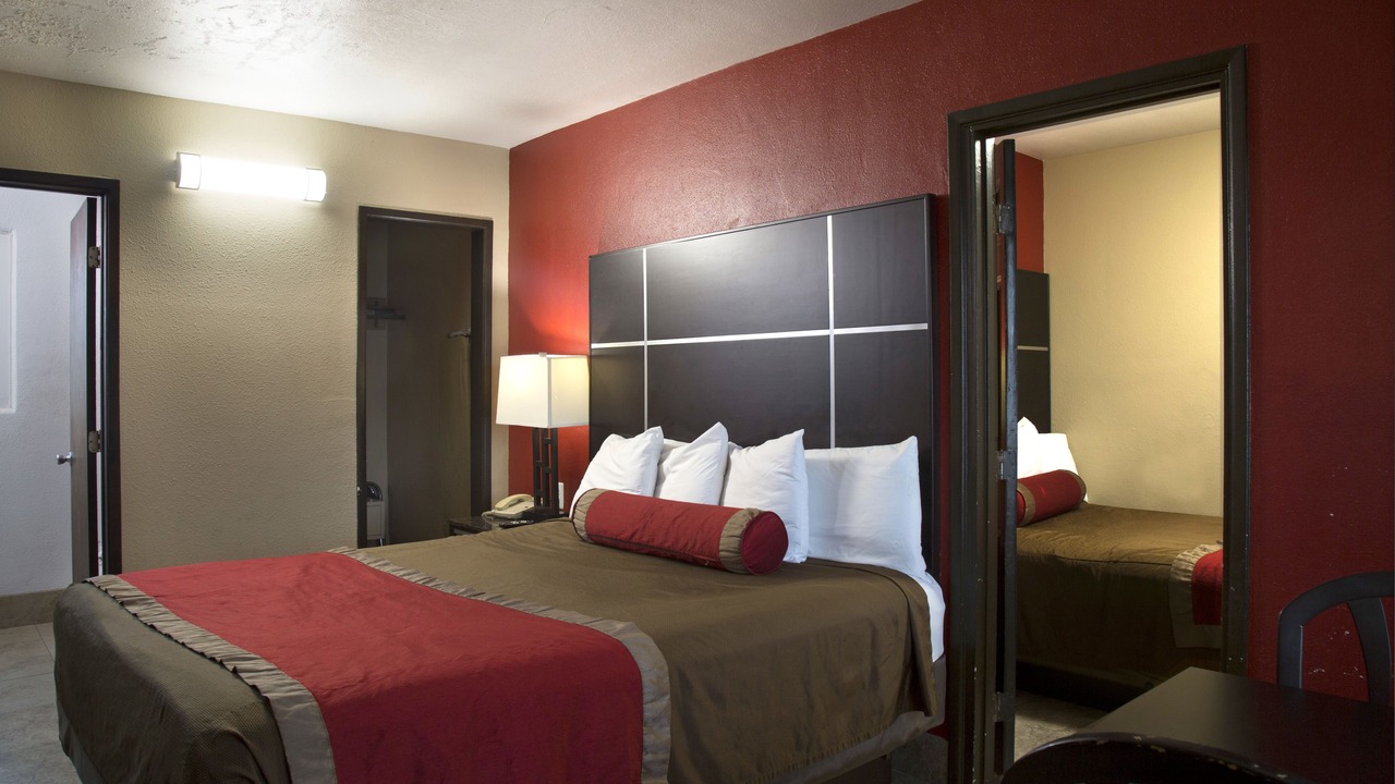 Photo of Bedroom in Oceanside