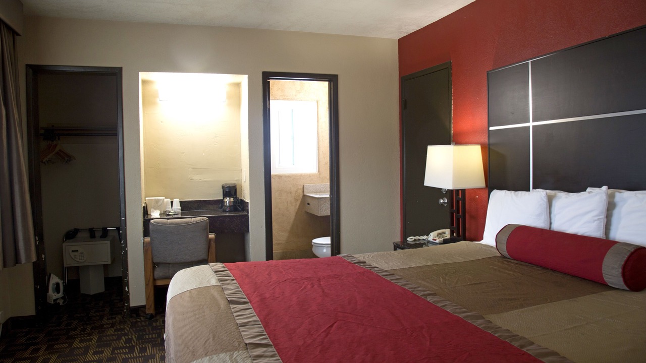 Photo of Bedroom in Oceanside