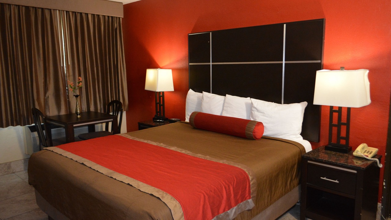 Photo of Bedroom in Oceanside