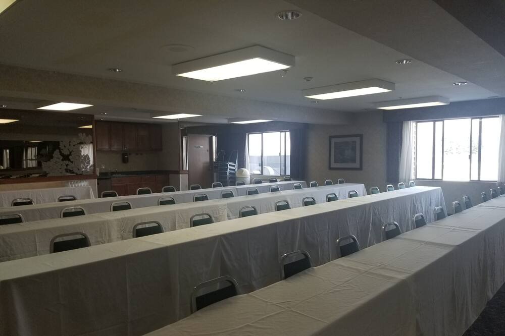 Photo of Others in Salem