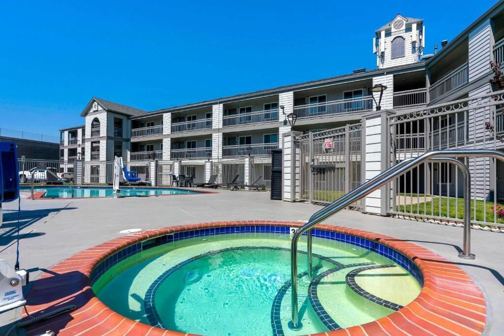 Photo of Outdoor in Antioch