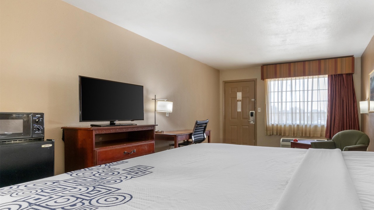 Photo of Bedroom in Poteau