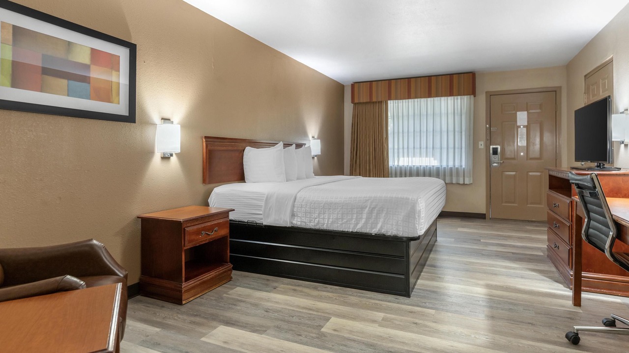 Photo of Bedroom in Poteau