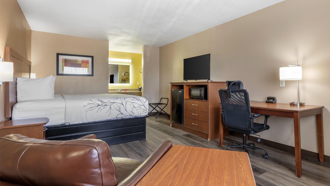 Photo of Bedroom in Poteau