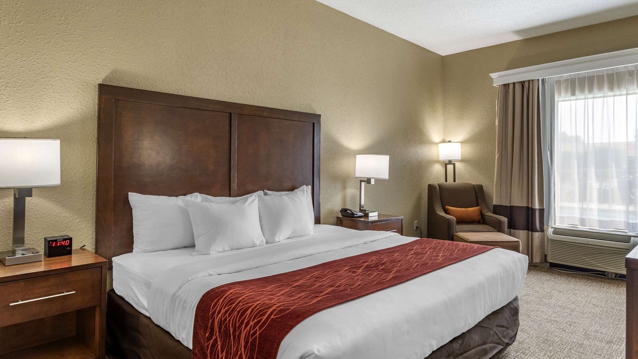 Photo of Bedroom in Tri-Cities