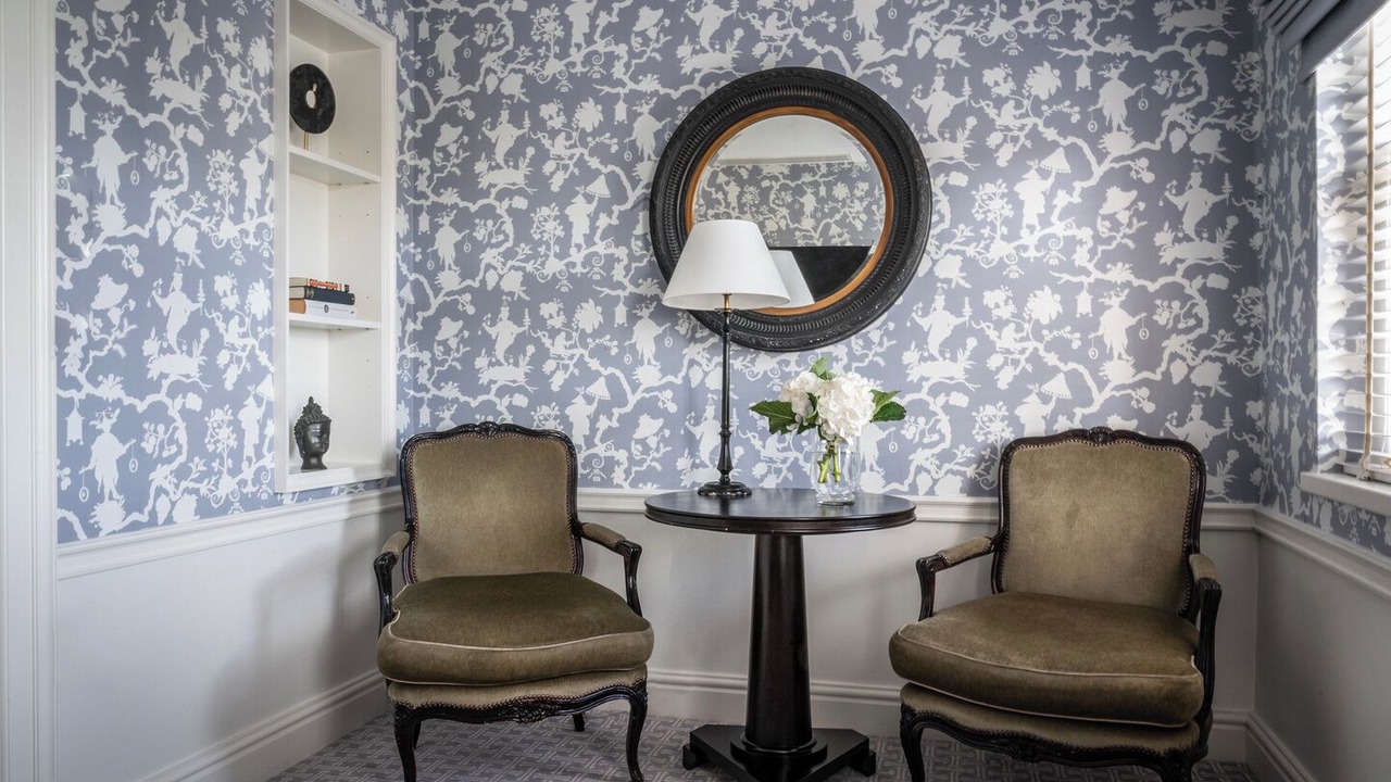 Photo of Others in South Kensington