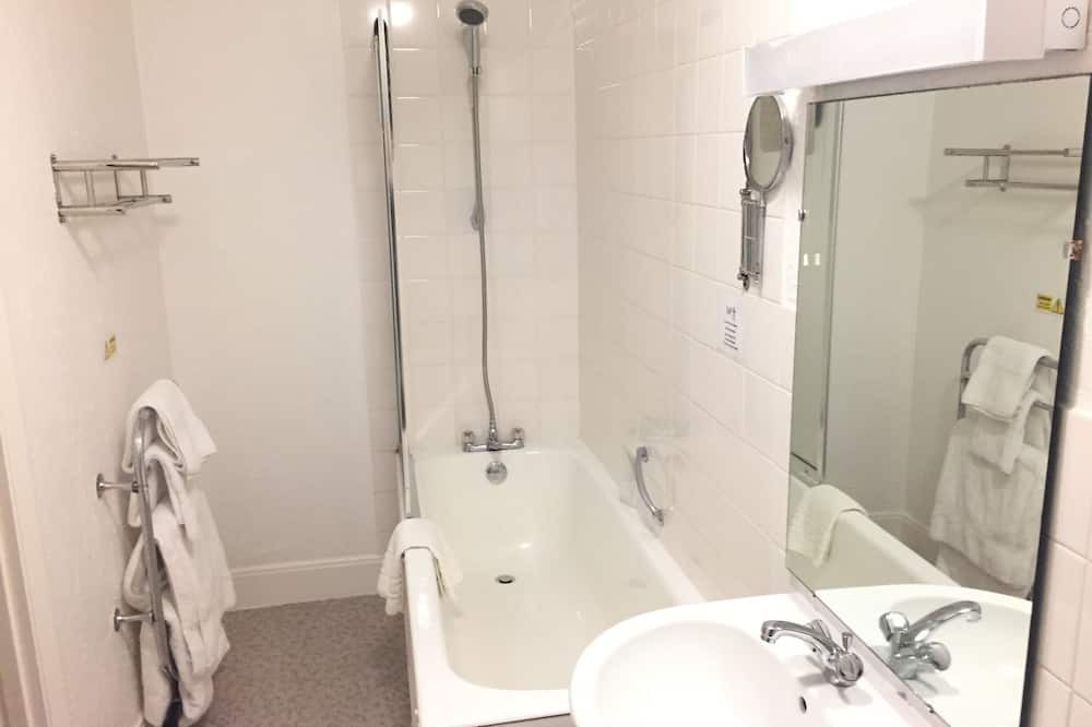 Photo of Bathroom in Newquay City Centre