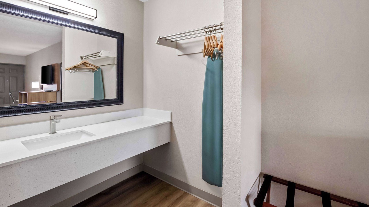 Photo of Bedroom in Brownsville
