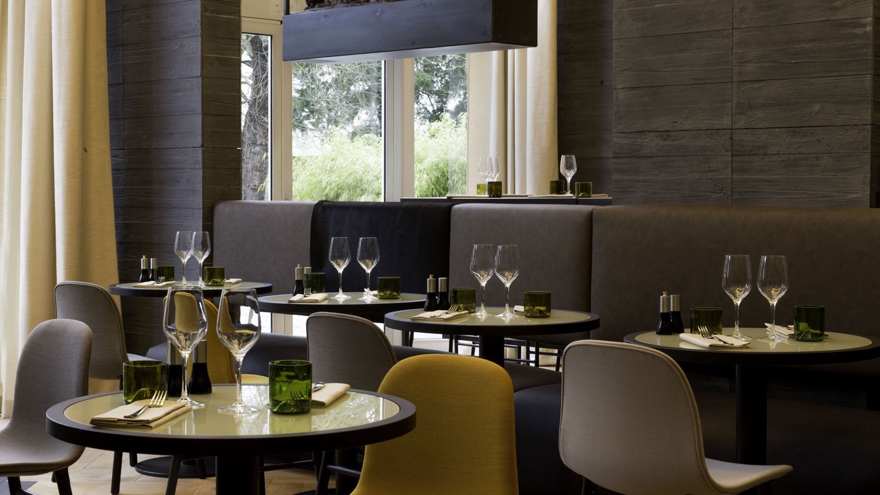 Photo of Others in Chantilly