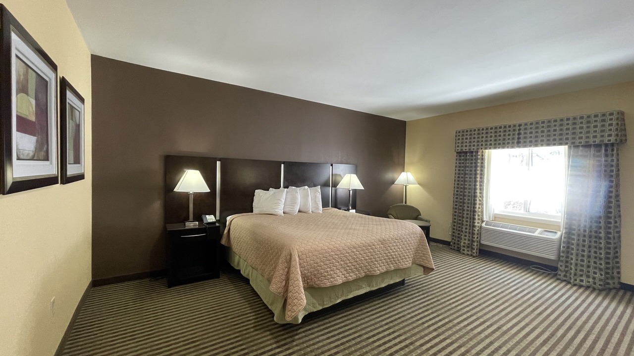 Photo of Bedroom in Hamden