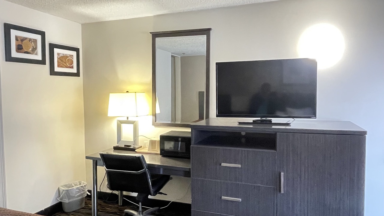 Photo of Bedroom in Hamden