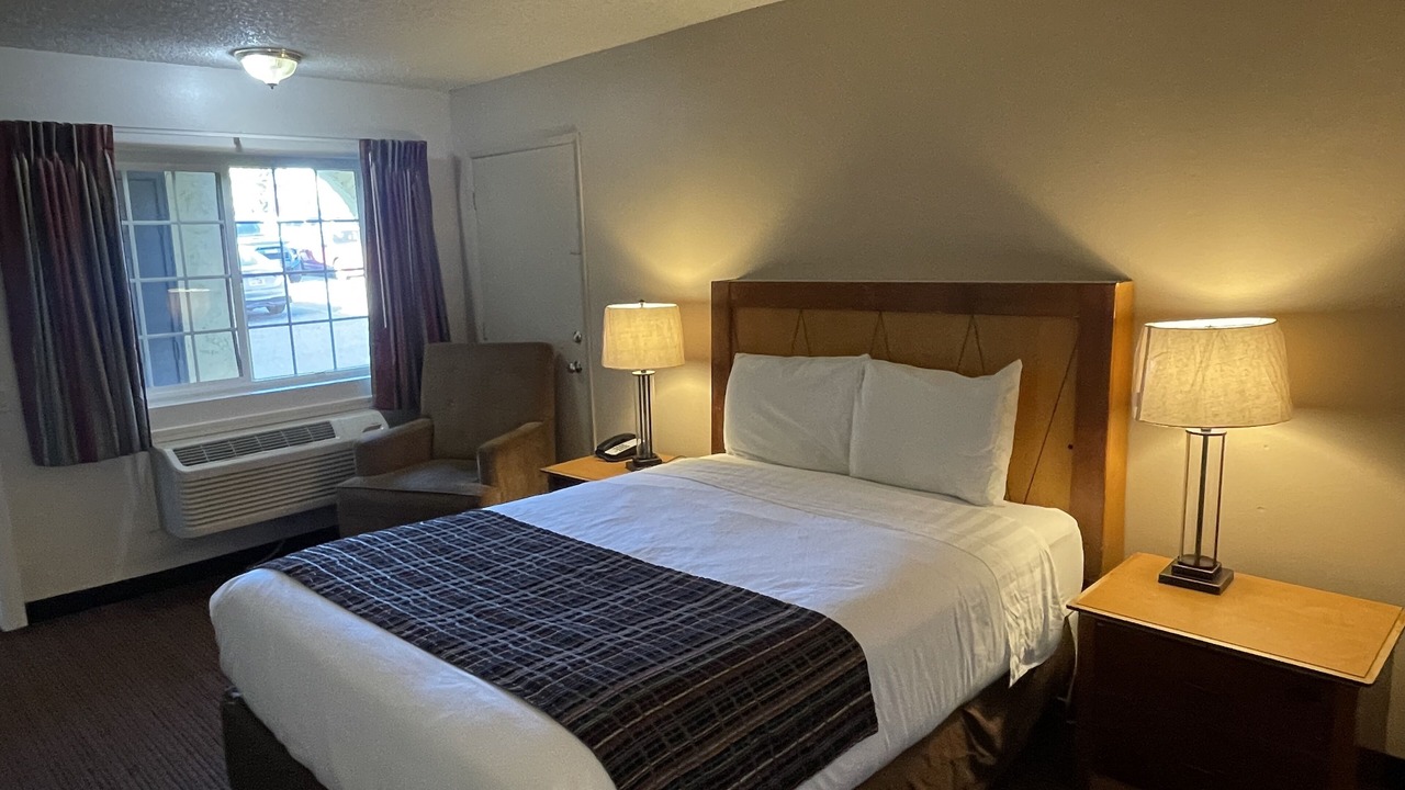 Photo of Bedroom in SeaTac